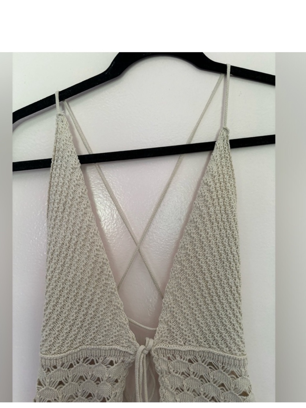 Crochet front tieOpen-Back Halter Top in Light Beige Sz M EUC - Picture 2 of 7